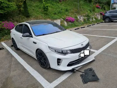2016 Kia K5 KNAGU417GGA058018 VIN:KNAGU417GGA058018