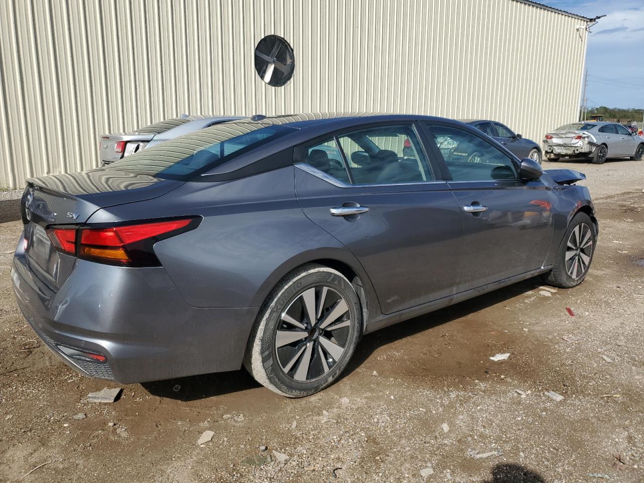 2022 NISSAN ALTIMA SV VIN:1N4BL4DV3NN383297