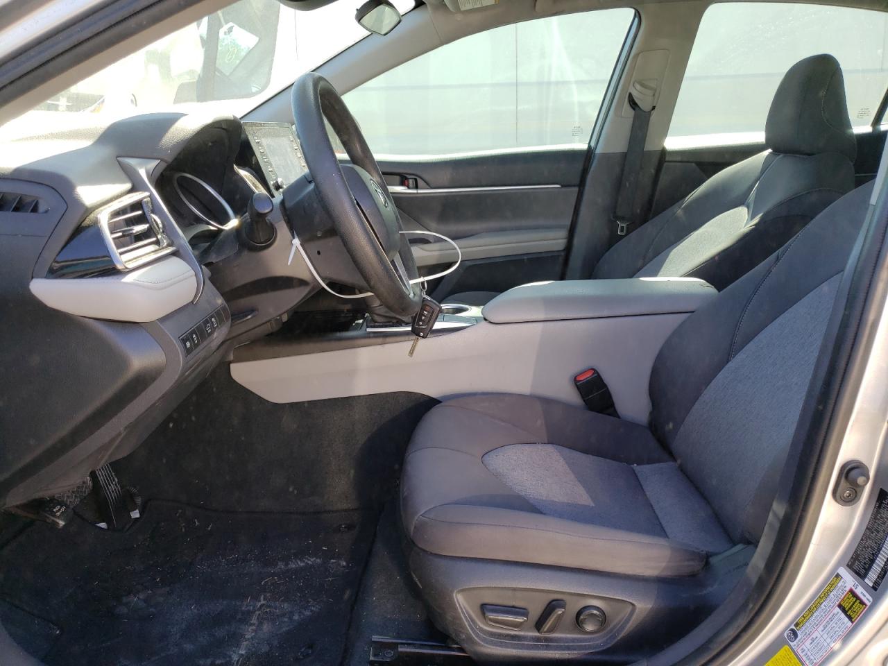 2022 TOYOTA CAMRY LE VIN:4T1C11AK8NU657642