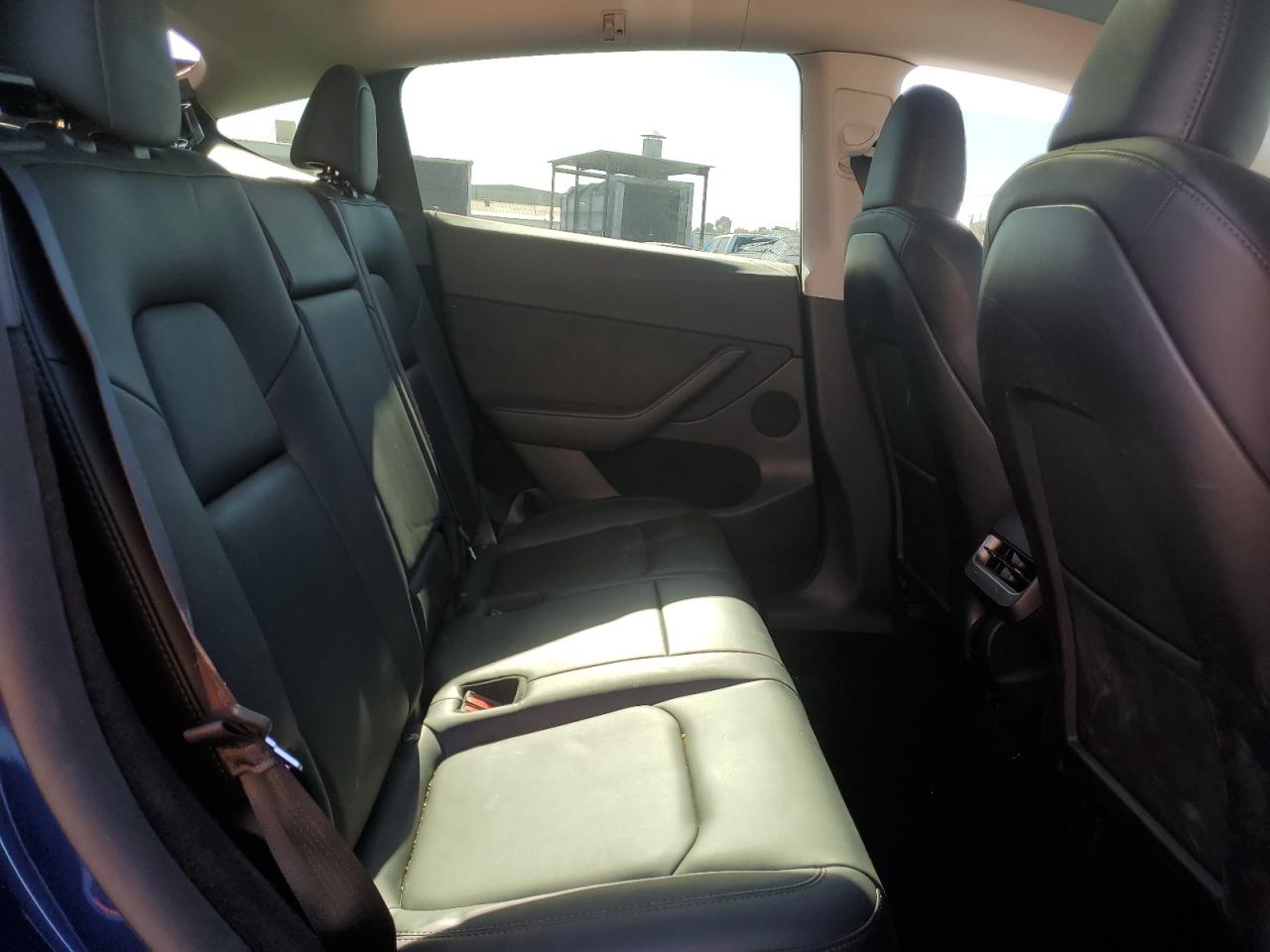 2023 TESLA MODEL Y  VIN:7SAYGDEE3PF809937