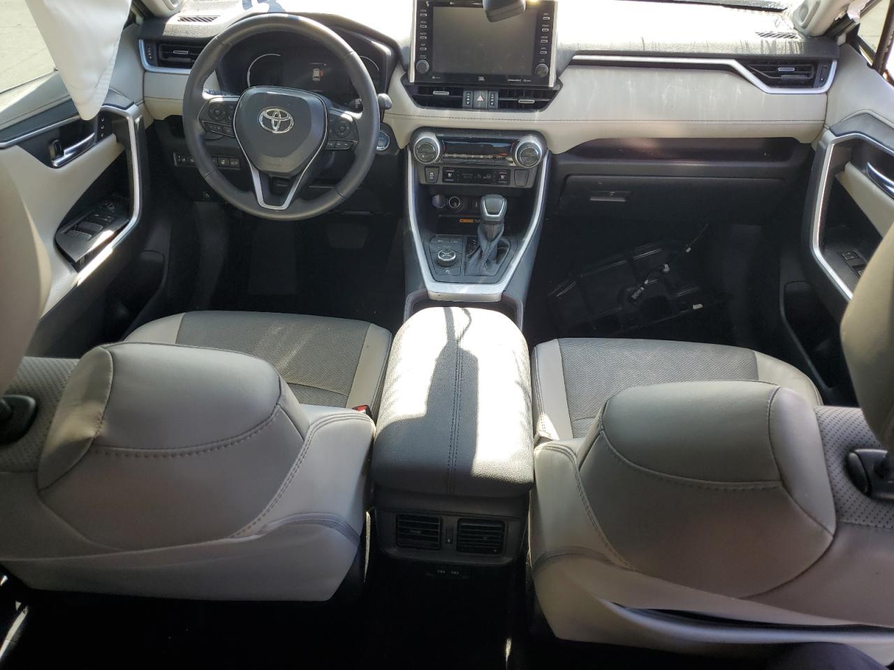 2022 TOYOTA RAV4 LIMITED VIN:4T3D6RFV2NU086552