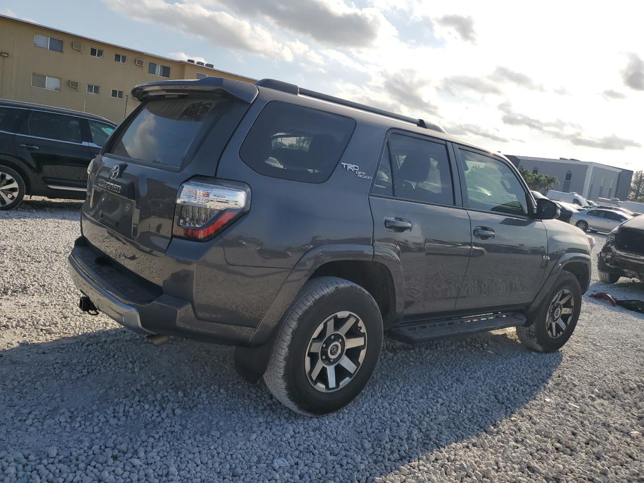 2023 TOYOTA 4RUNNER SE VIN:JTERU5JR9P6132909
