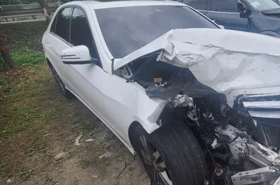 2016 Mercedes-Benz E 220 9332WDDHF0AB1GB23 VIN:9332WDDHF0AB1GB23