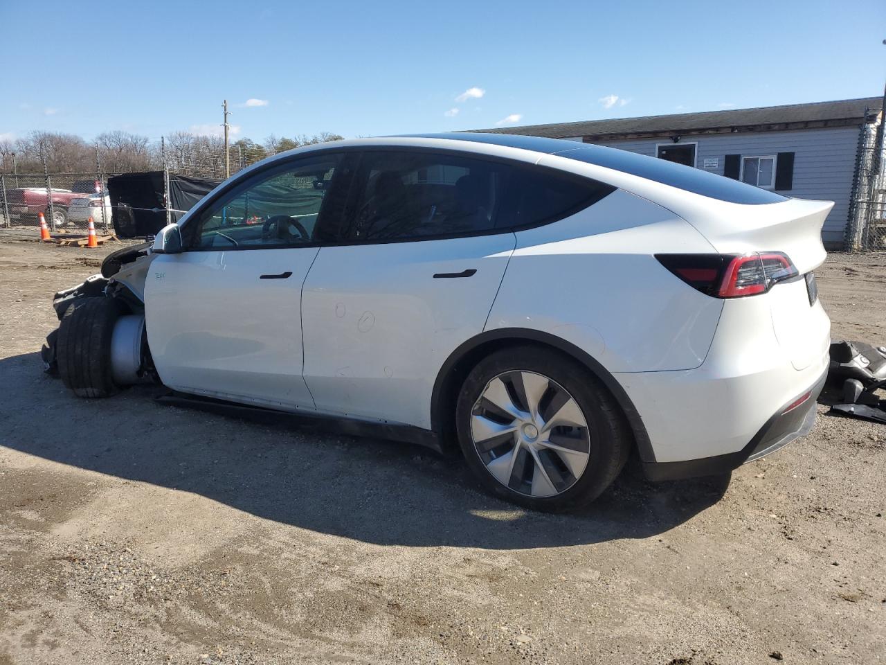 2023 TESLA MODEL Y  VIN:7SAYGDEE7PF600460