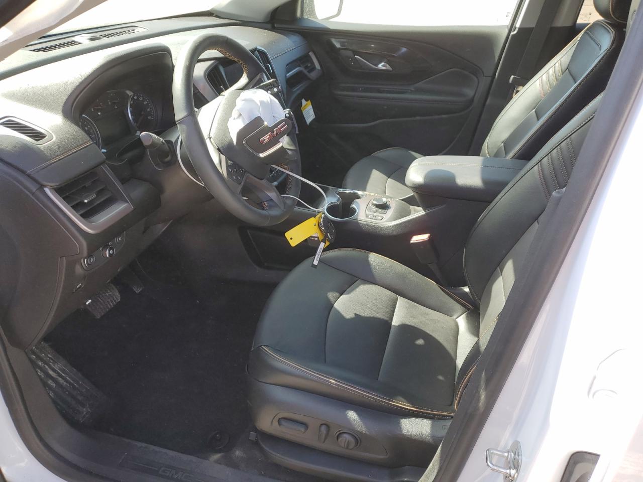 2024 GMC TERRAIN AT4 VIN:3GKALYEGXRL393090