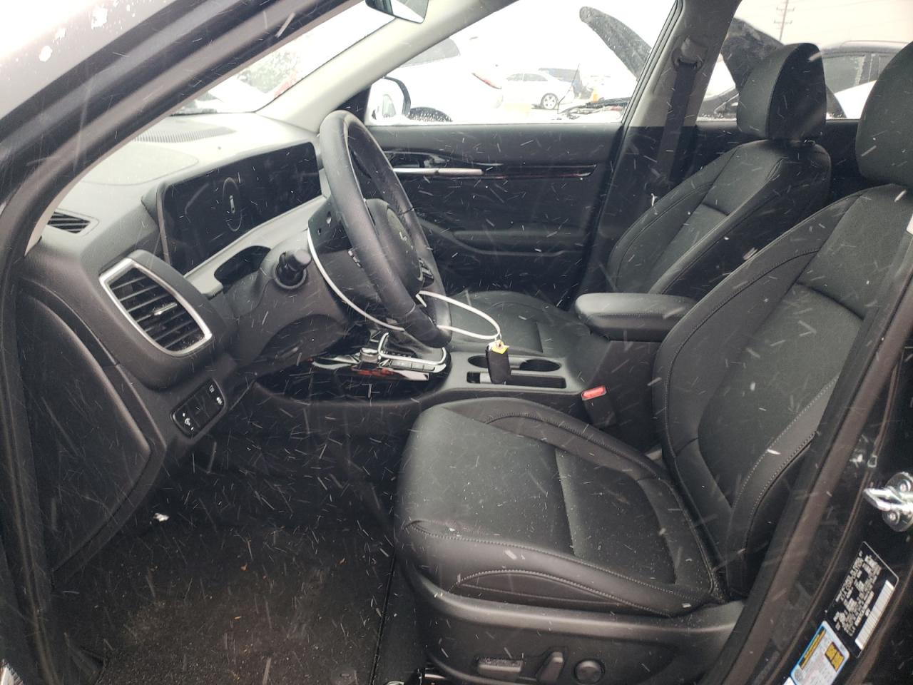 2024 KIA SELTOS SX VIN:KNDETCA7XR7665681