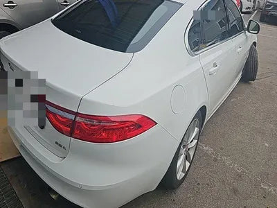2019 Jaguar XF VIN: