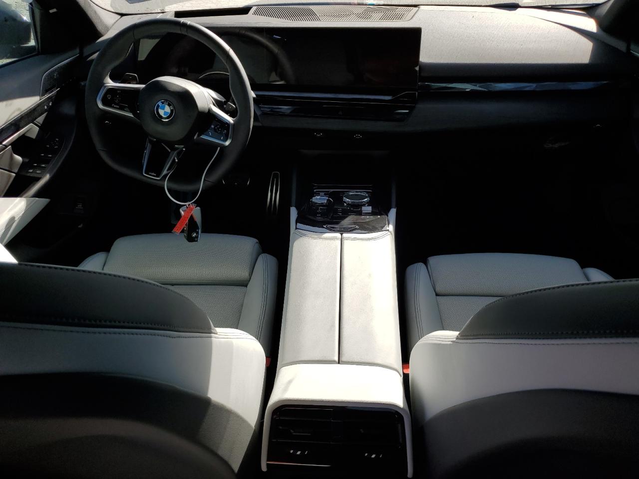 2024 BMW 540 XI VIN:WBA63FJ00RCS64587