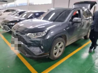 2021 Toyota RAV4 JTMW2RFV3MD095857 VIN:JTMW2RFV3MD095857