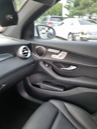 2019 Mercedes-Benz GLC 300 WDC0J4KB2KF528068 VIN:WDC0J4KB2KF528068