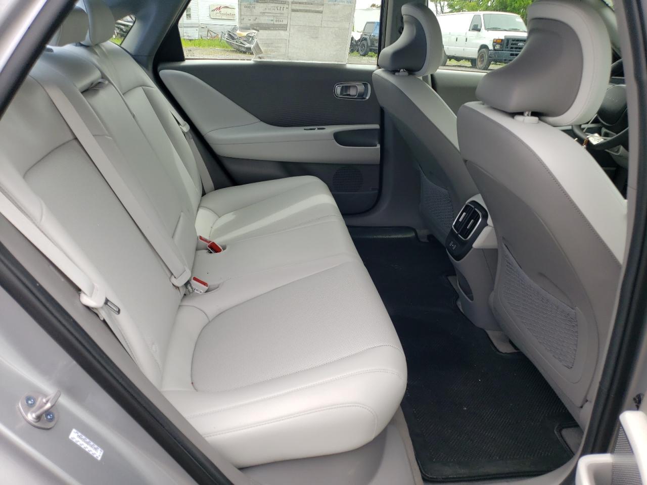 2023 HYUNDAI IONIQ 6 SEL VIN:KMHM34AA6PA043961