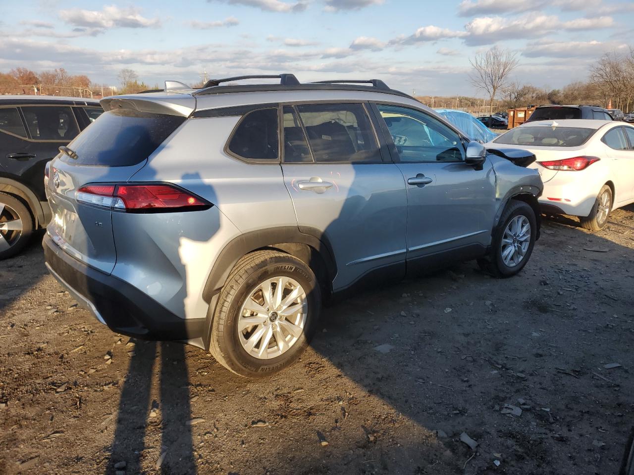2022 TOYOTA COROLLA CROSS LE VIN:7MUCAAAG8NV020583