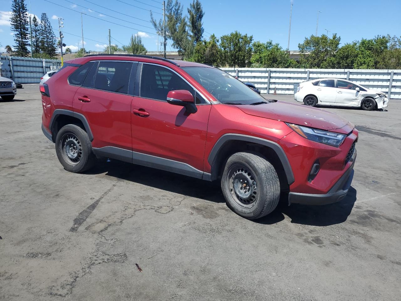 2023 TOYOTA RAV4 XLE PREMIUM VIN:2T3C1RFV7PW283682