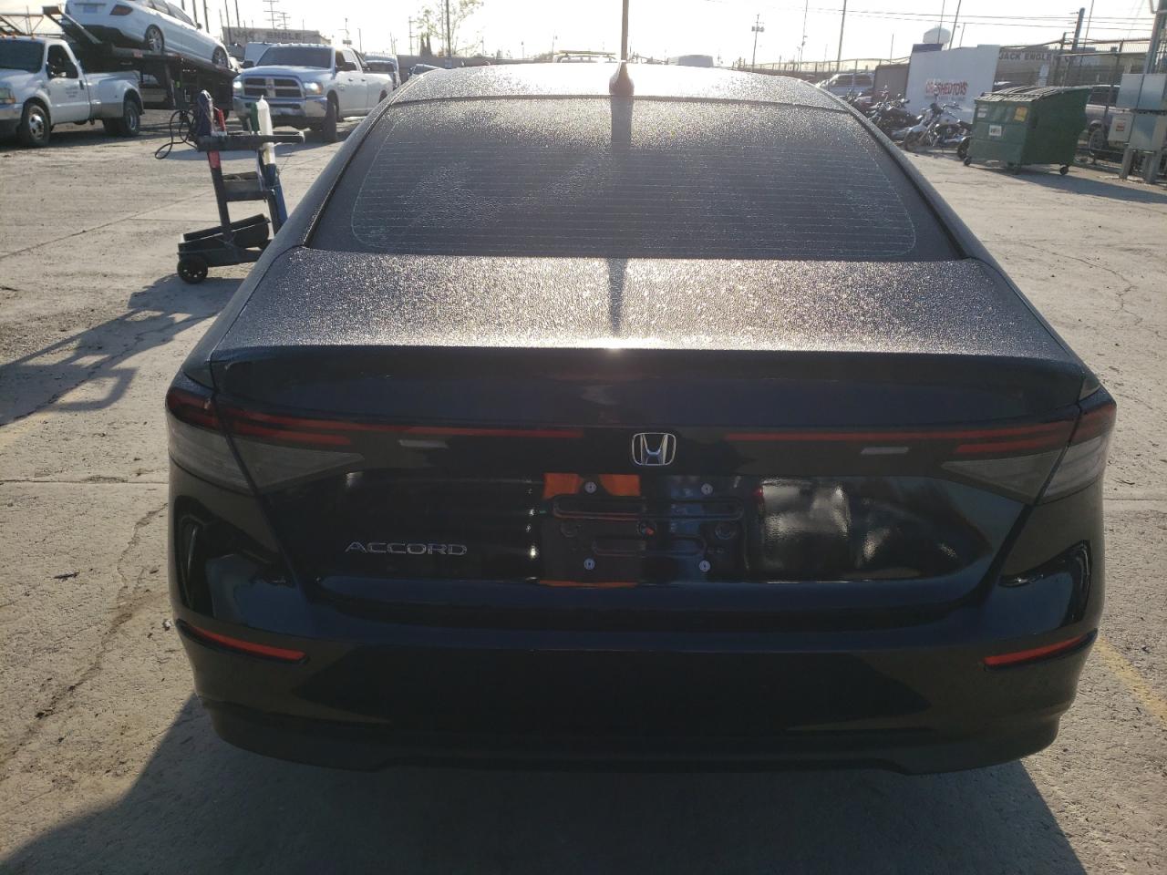 2024 HONDA ACCORD EX VIN:1HGCY1F3XRA020004