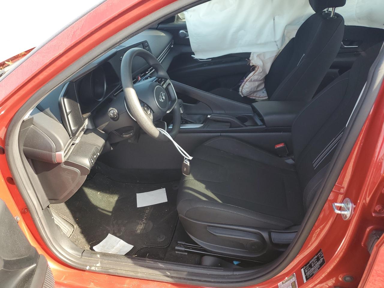 2022 HYUNDAI ELANTRA SEL VIN:5NPLM4AG6NH070925