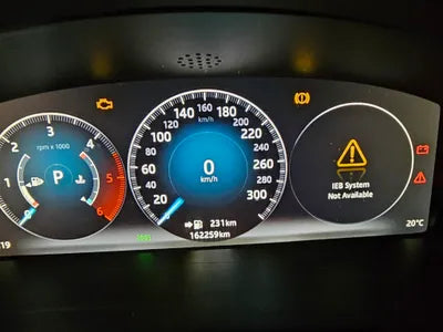 2016 Jaguar XJ VIN: