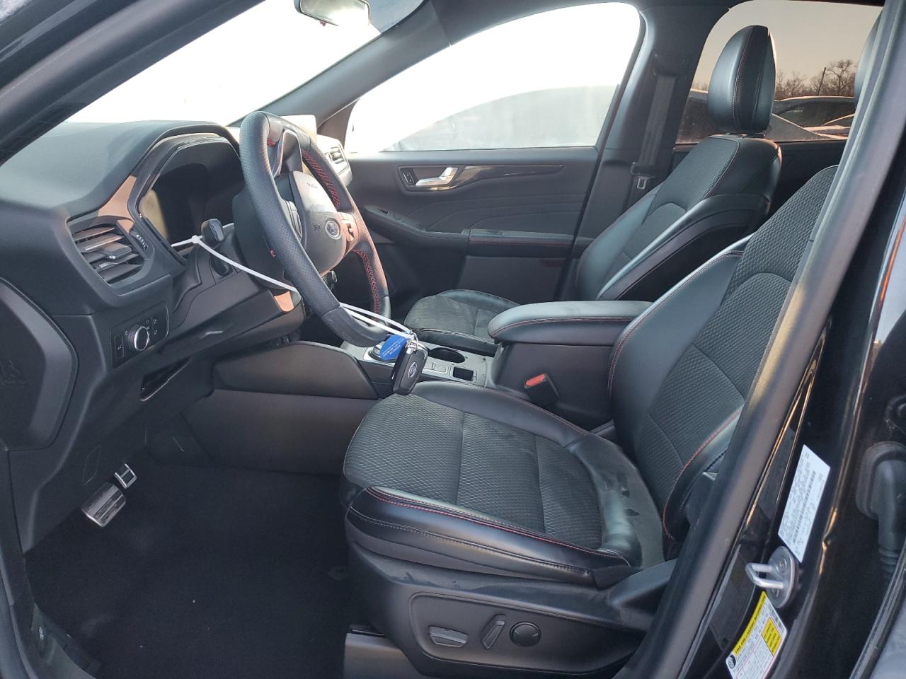 2023 FORD ESCAPE ST LINE VIN:1FMCU0MN2PUA12379