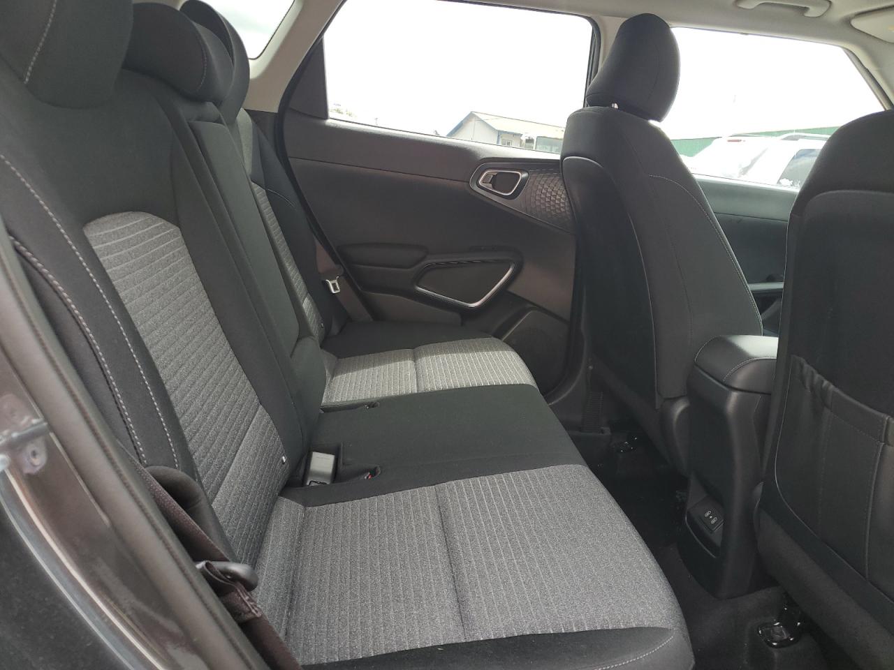 2023 KIA SOUL EX VIN:KNDJ33AU6P7883232