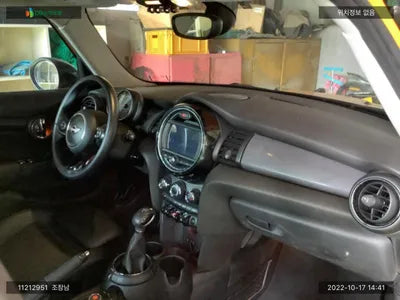 2015 MINI Cooper WMWXT3106F2B73301 VIN:WMWXT3106F2B73301