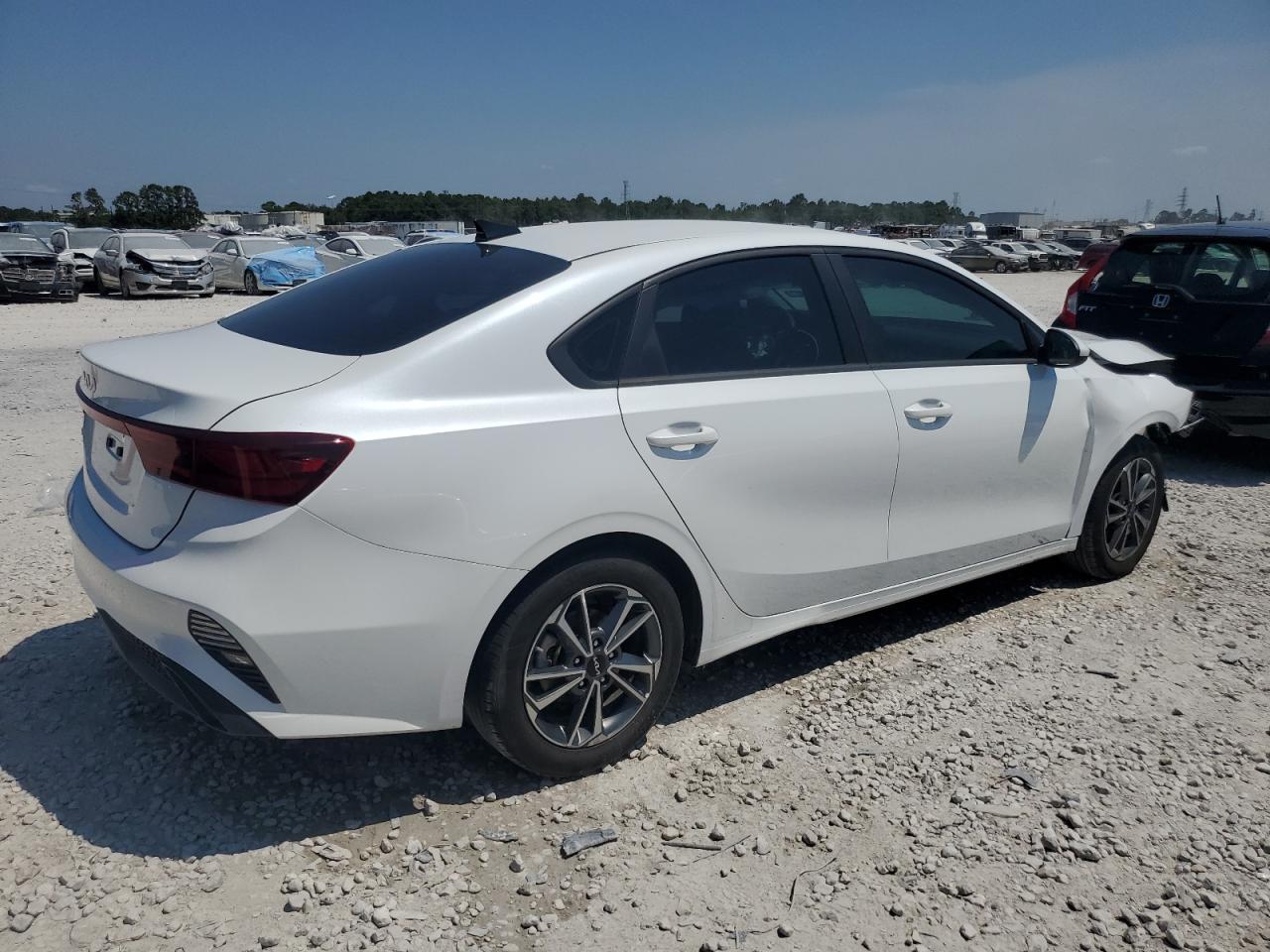 2023 KIA FORTE LX VIN:3KPF24AD6PE629888