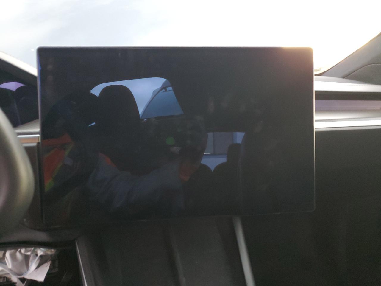 2022 TESLA MODEL X  VIN:7SAXCBE64NF358213