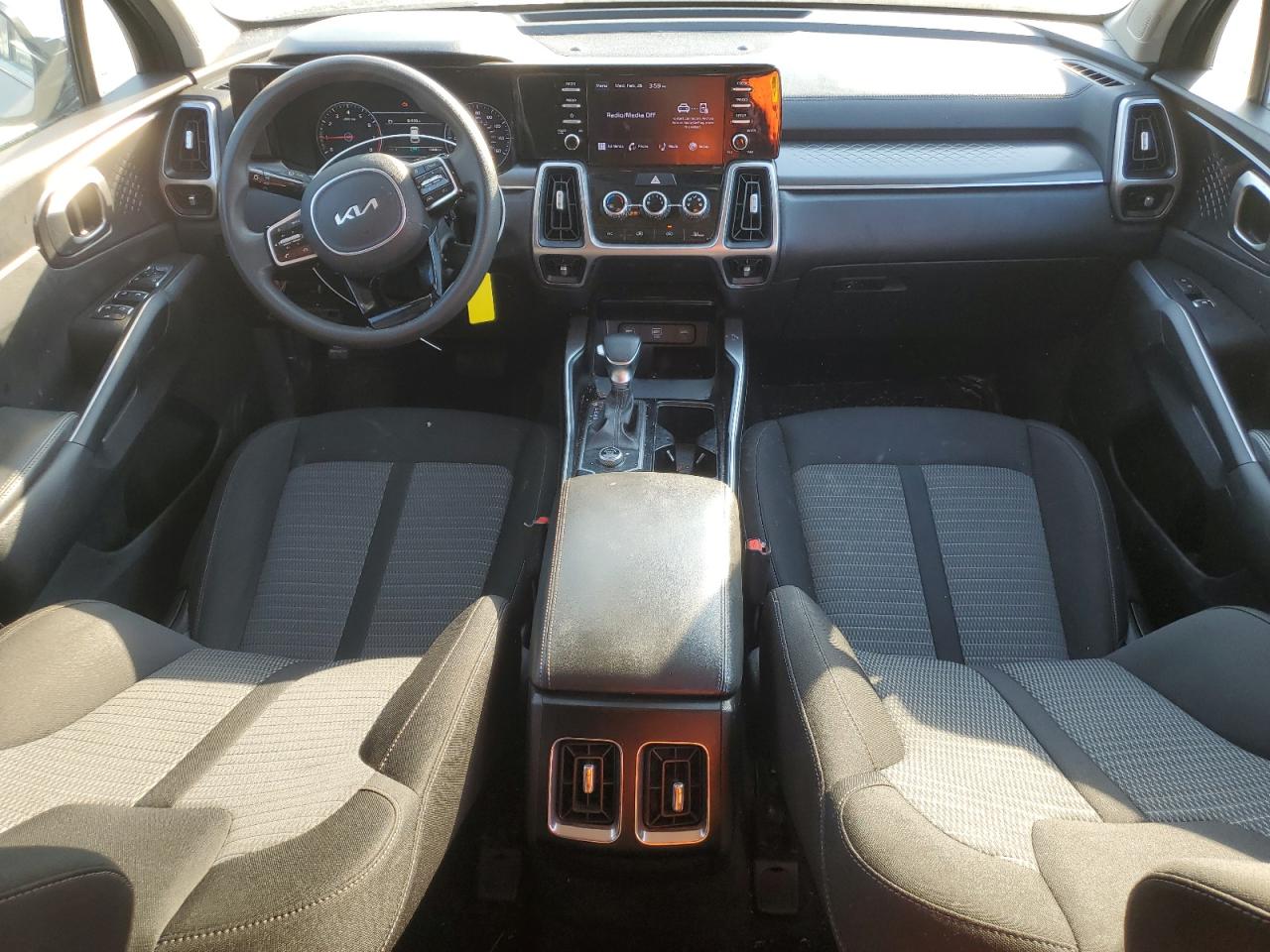 2022 KIA SORENTO LX VIN:5XYRG4LC6NG076825