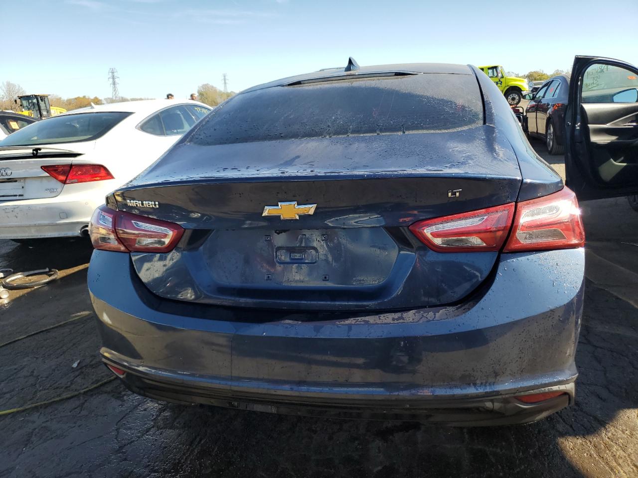 2022 CHEVROLET MALIBU LT VIN:1G1ZD5ST9NF143932