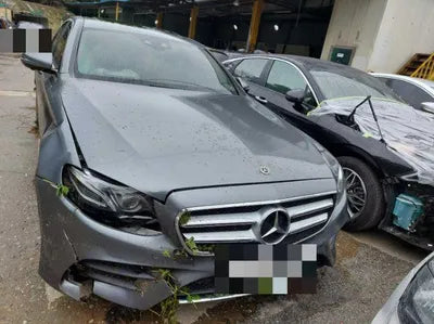 2018 Mercedes-Benz E 300 VIN: