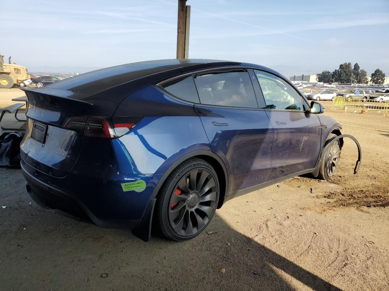 2023 TESLA MODEL Y  VIN:7SAYGDEF5PF776979