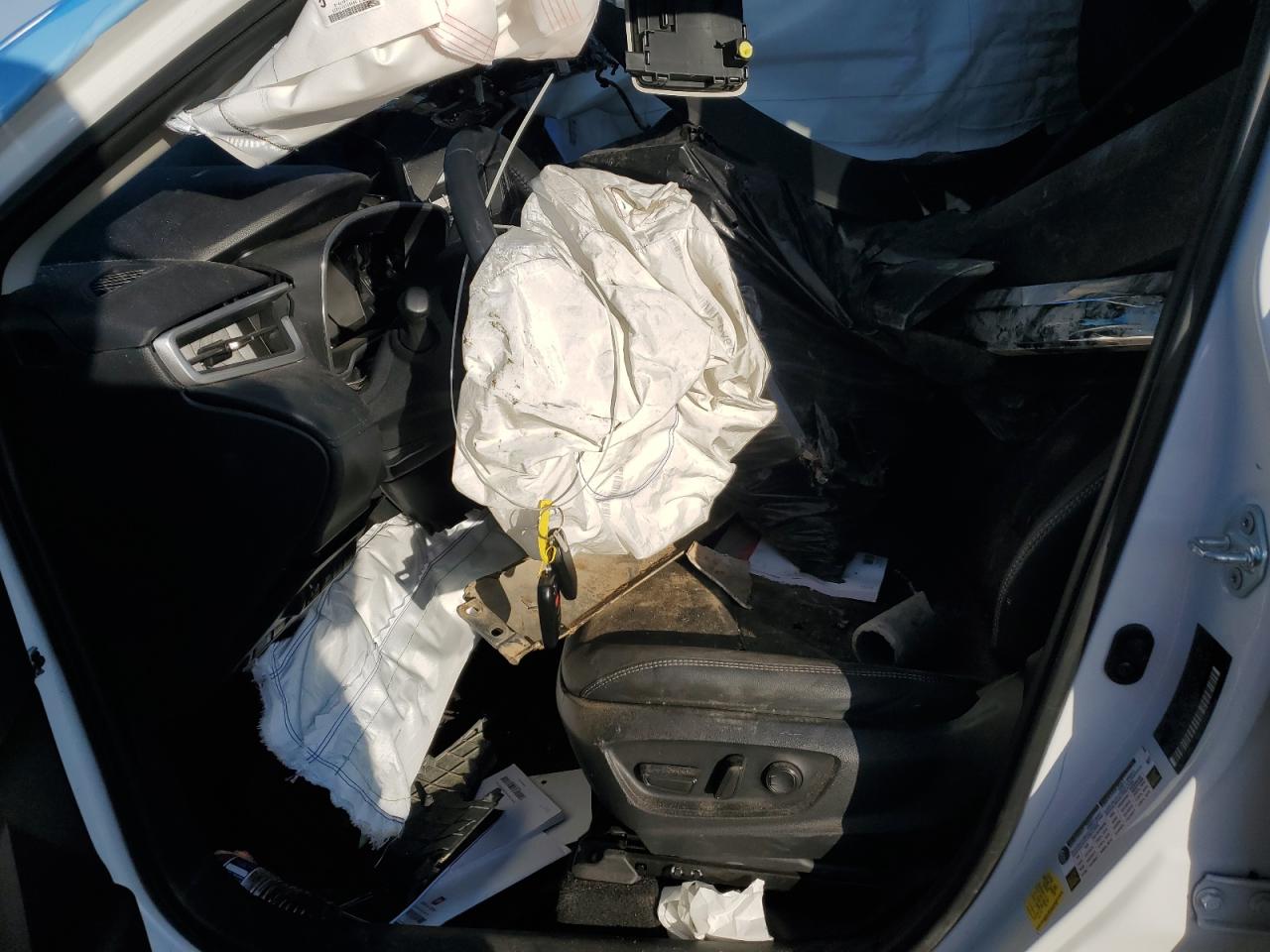 2023 TOYOTA COROLLA CROSS XLE VIN:7MUDAAAG4PV047349