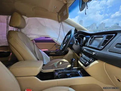 2016 Kia Carnival VIN:
