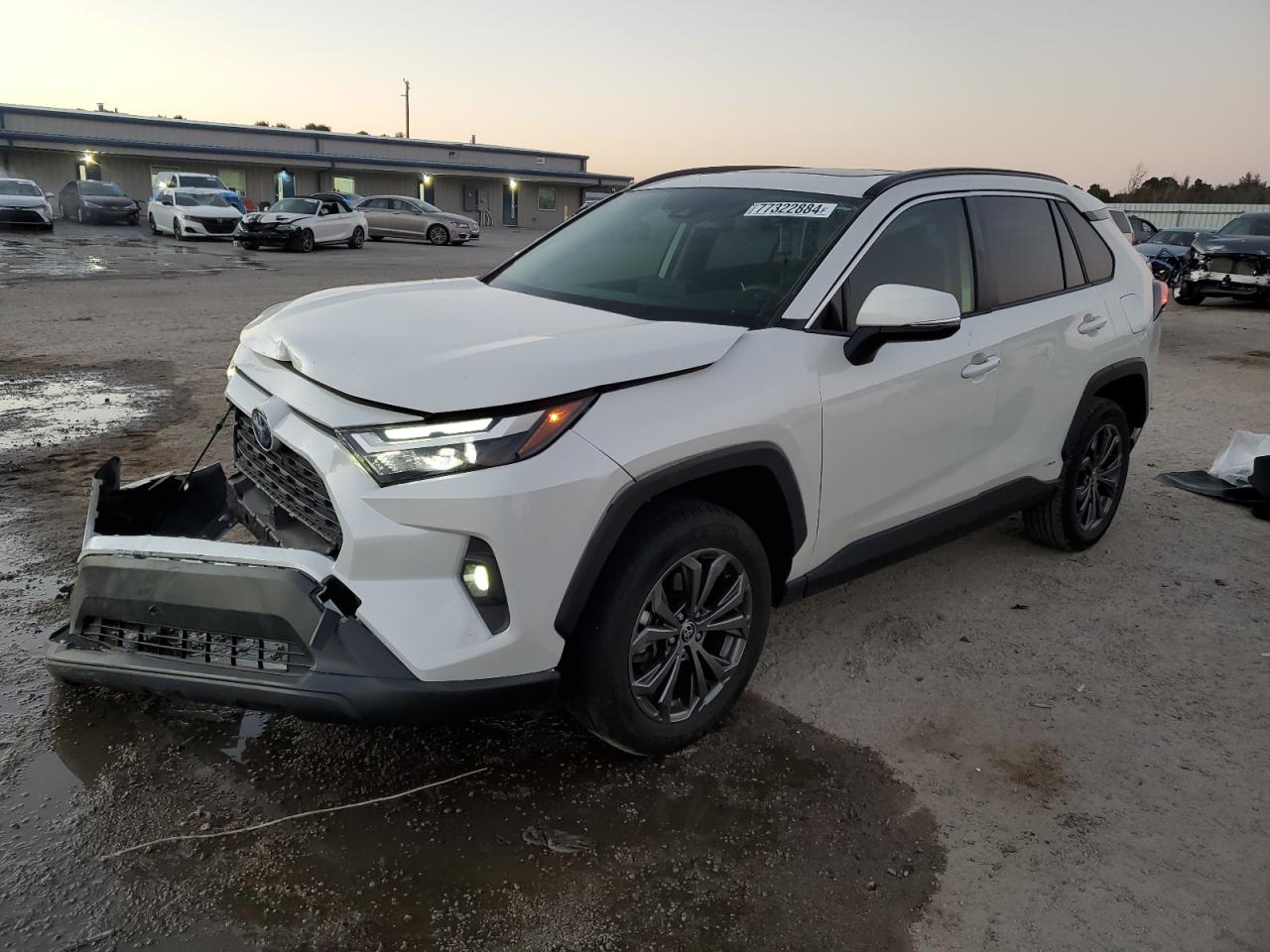 2022 TOYOTA RAV4 XLE PREMIUM VIN:JTMB6RFV6ND530049