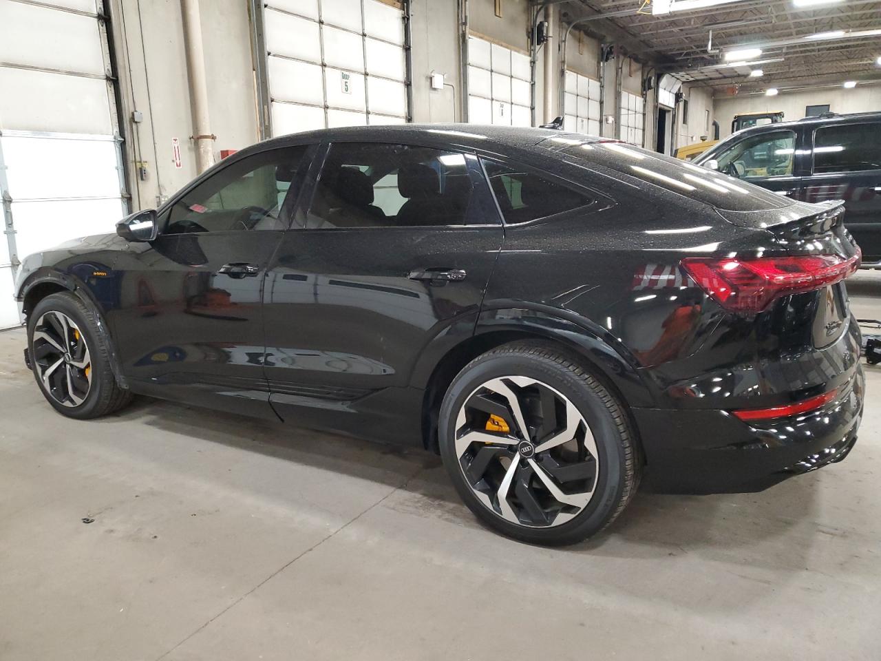 2022 AUDI E-TRON SPORTBACK PREMIUM PLUS VIN:WA12AAGE6NB008106