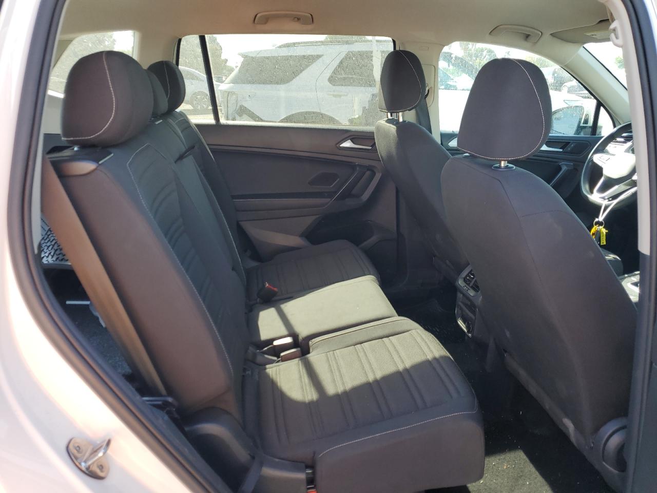 2022 VOLKSWAGEN TIGUAN S VIN:3VV1B7AX1NM071684