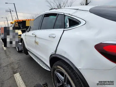 2020 Mercedes-Benz GLC 220 VIN: