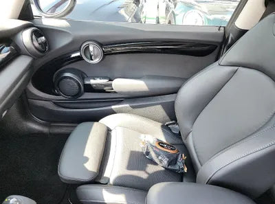 2019 MINI Cooper VIN:
