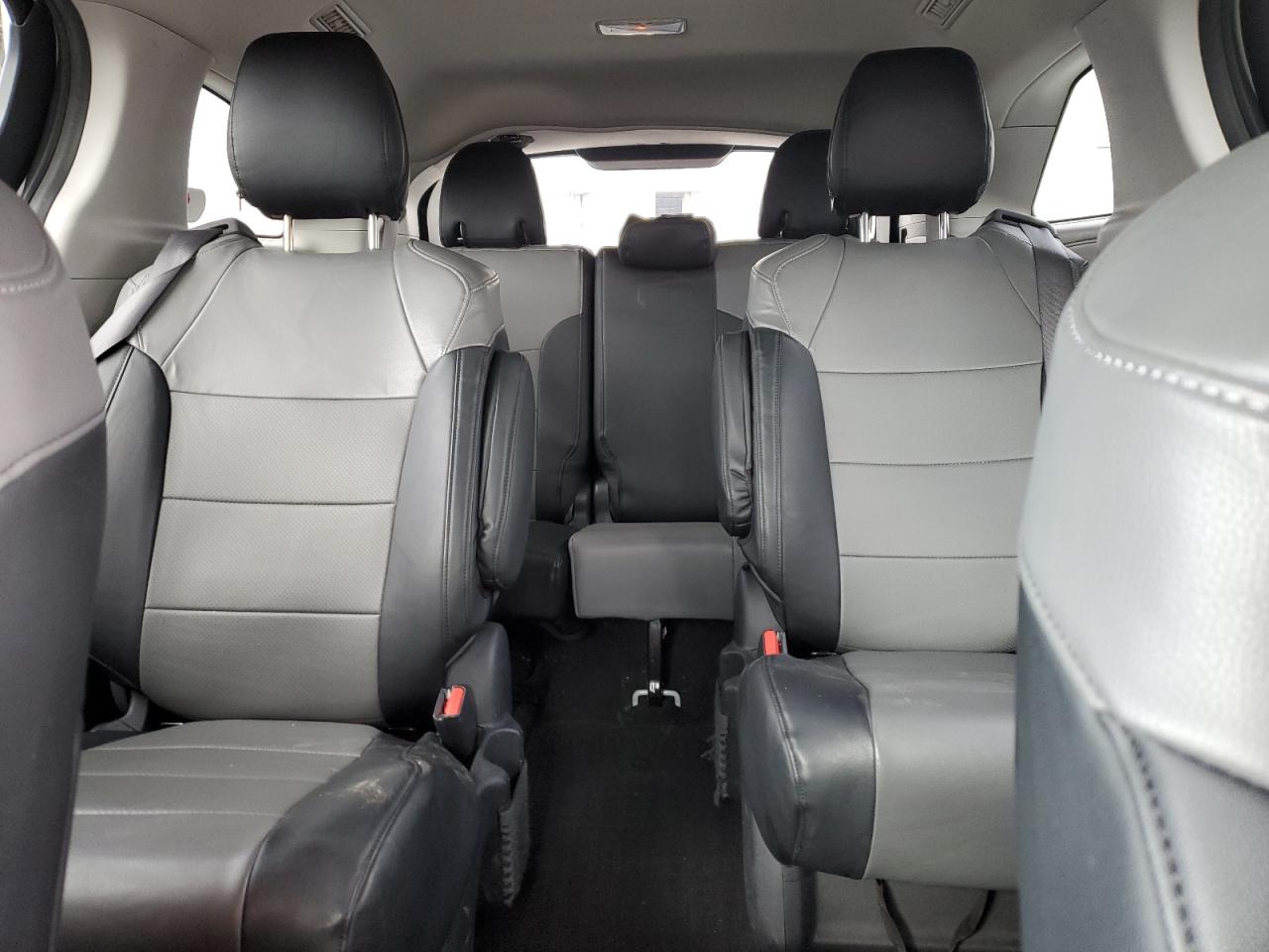 2022 TOYOTA SIENNA XLE VIN:5TDYSKFC0NS055532