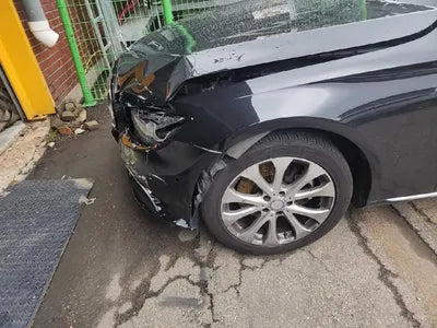 2017 Mercedes-Benz E 220 VIN: