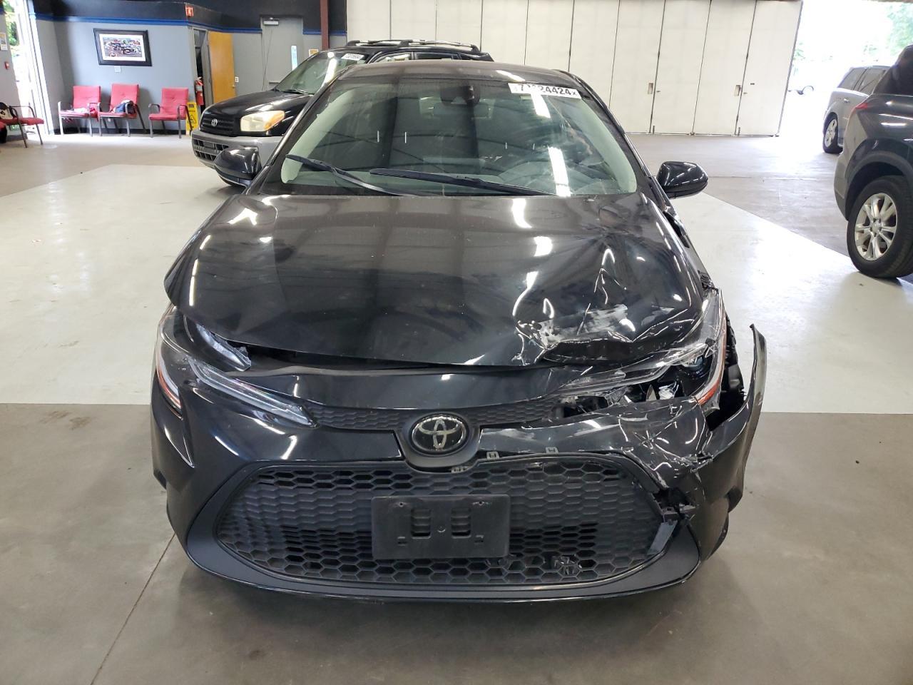 2022 TOYOTA COROLLA LE VIN:JTDEPMAE7NJ227853