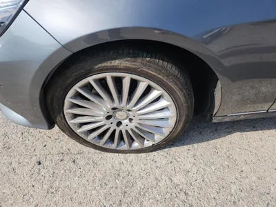 2015 Mercedes-Benz E 300 WDDHF5FB9GB221611 VIN:WDDHF5FB9GB221611