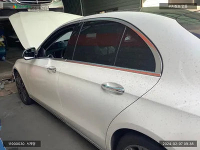 2018 Mercedes-Benz E 400 WDDZF6GB5JA390045 VIN:WDDZF6GB5JA390045