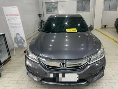 2017 Honda Accord VIN: