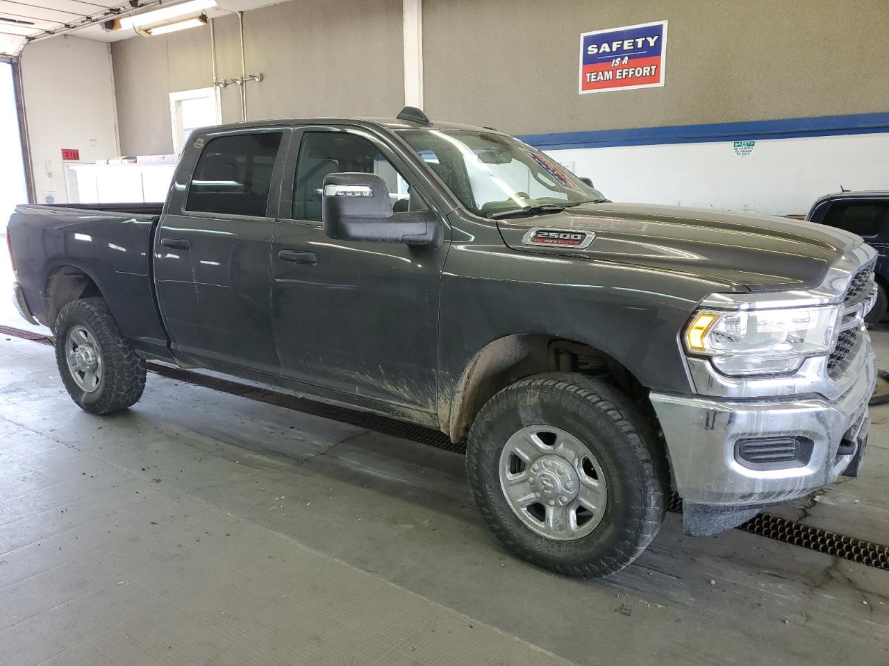 2024 RAM 2500 TRADESMAN VIN:3C6UR5CJ1RG137232