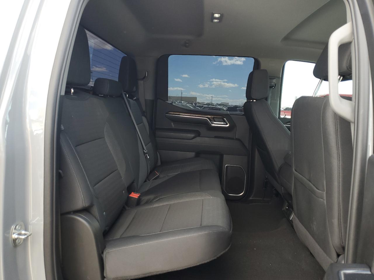 2024 CHEVROLET SILVERADO K1500 LT VIN:2GCUDDED7R1220844