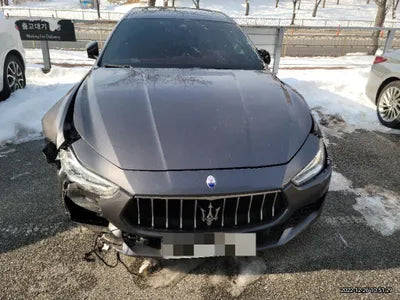 2019 Maserati Ghibli VIN: