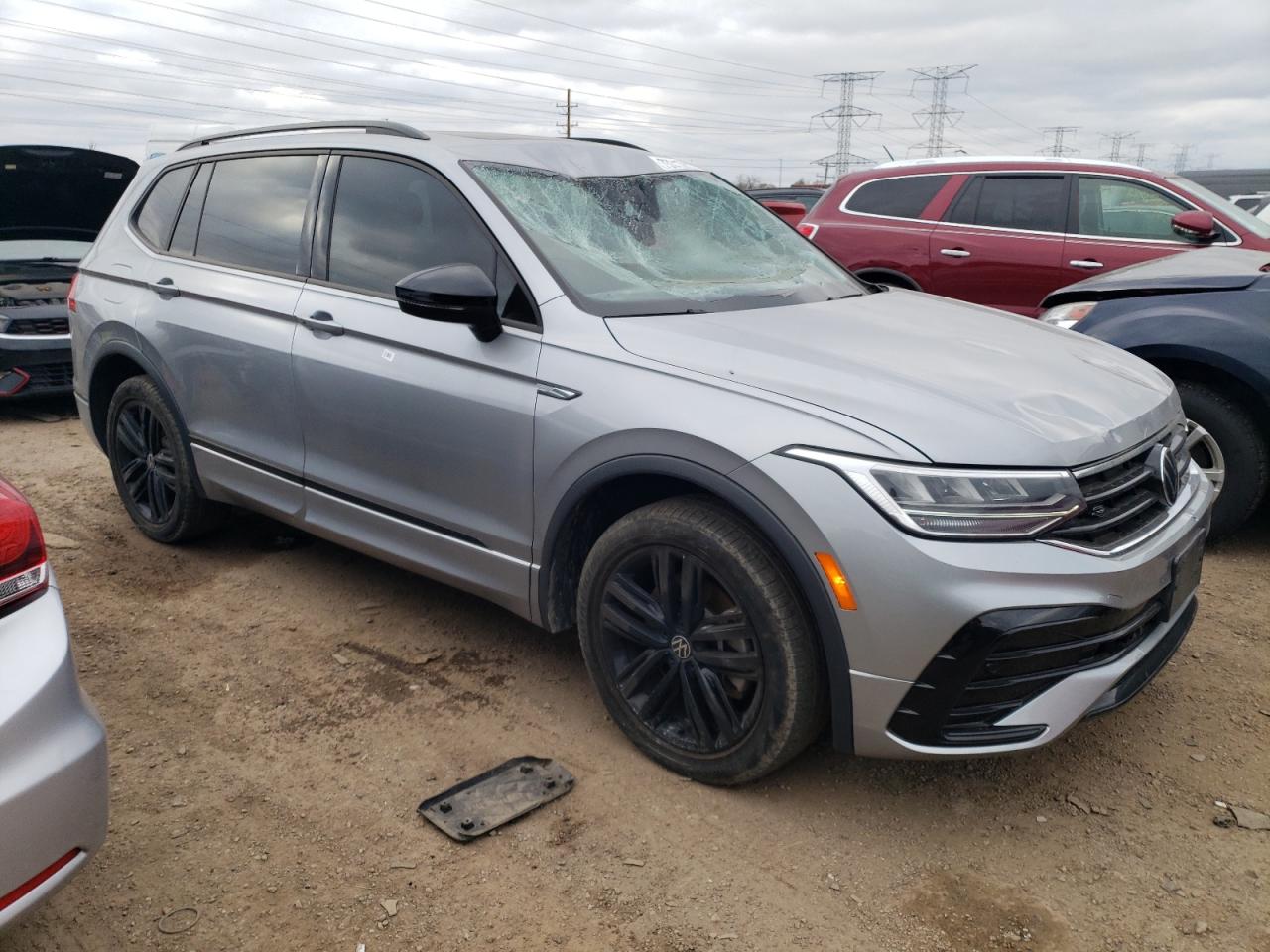 2022 VOLKSWAGEN TIGUAN SE R-LINE BLACK VIN:3VV8B7AX4NM003264