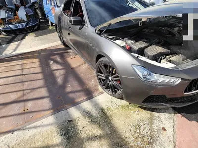 2016 Maserati Ghibli VIN: