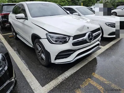 2022 Mercedes-Benz GLC 300 VIN: