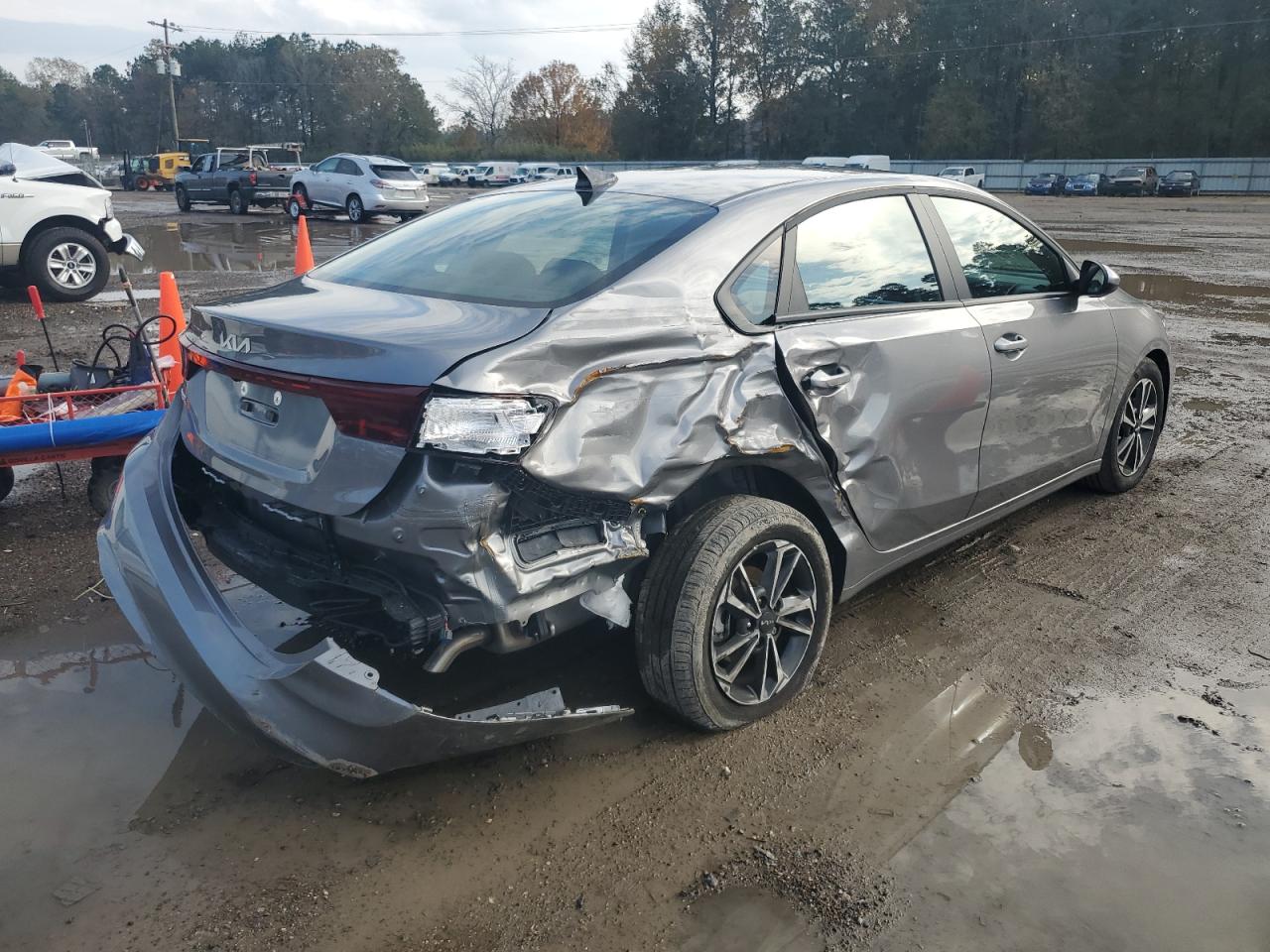 2024 KIA FORTE LX VIN:3KPF24ADXRE827912