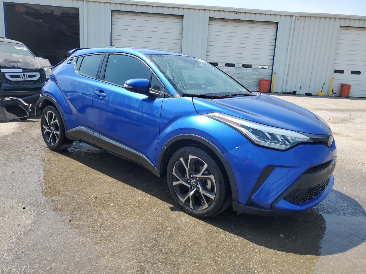2022 TOYOTA C-HR XLE VIN:NMTKHMBX1NR141939